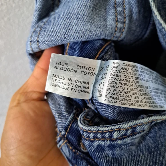 Vintage Unionbay Denim Overalls with Pocket Detail - Picture 8 of 8